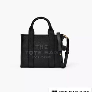 MARC JACOBS The Tote Bag Small Leather